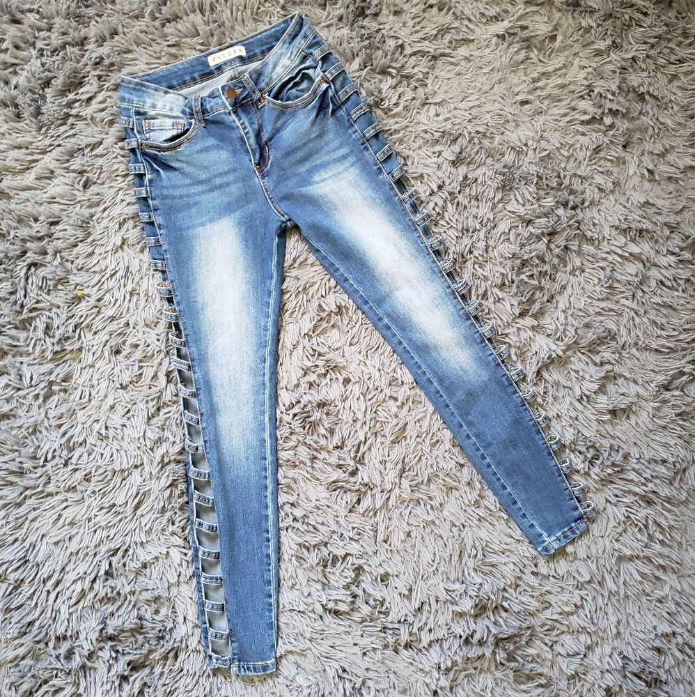 Encore bare skin jeans
